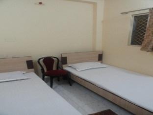 Raj Guest House Kolkata Exterior photo